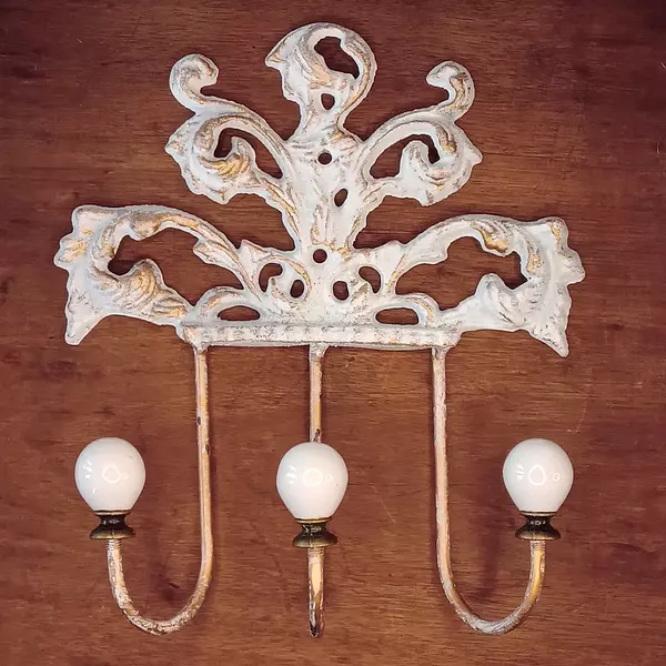 Percha Blanca Con Aplique 3 Ganchos