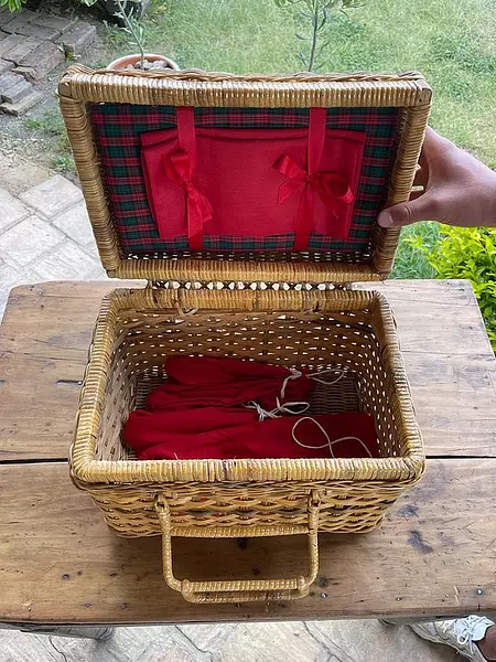 Canasta Vintage De Picnic En Ratán Estilo Francés