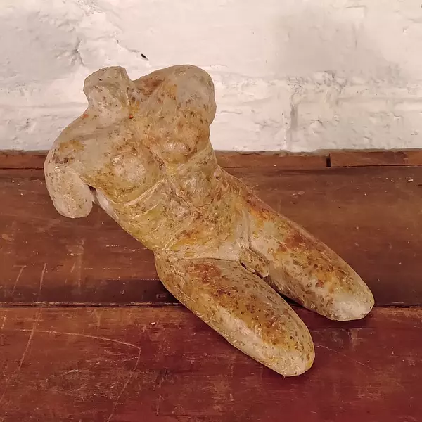 Escultura Hombre Sentado 2008