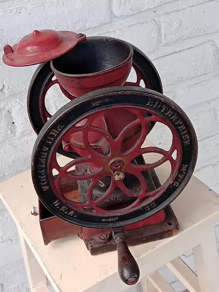 Molino Café. Enterprise Manufacturing Company, Fi 1898